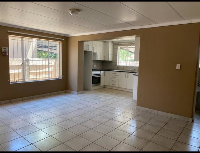 2 BEDROOM HOUSE TO LET IN BRAKPAN CENTRAL